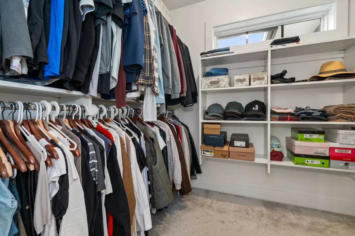 Laundry Room Photo of 14 4550 Teskey Road, Chilliwack, BC