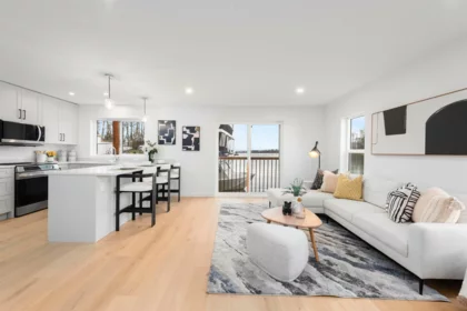 6911 Graybar Road, Richmond, BC