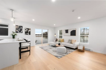 6911 Graybar Road, Richmond, BC