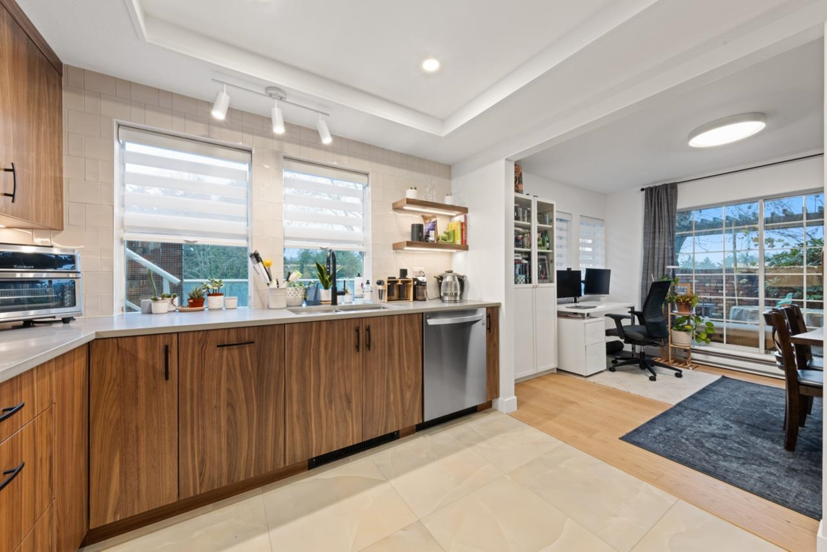 Family Room Photo of 203 3401 Curle Avenue, Burnaby, BC