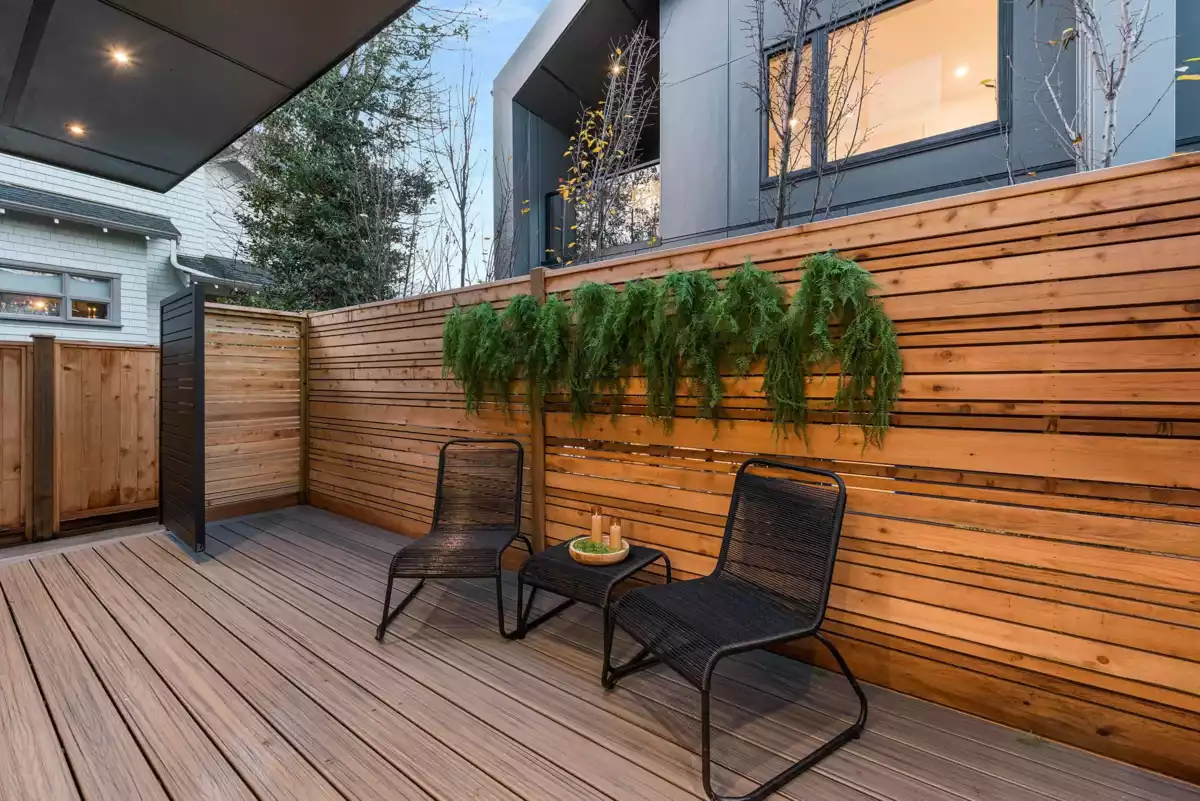 Staircase Photo of 2 275 W 17th Avenue, Vancouver, BC