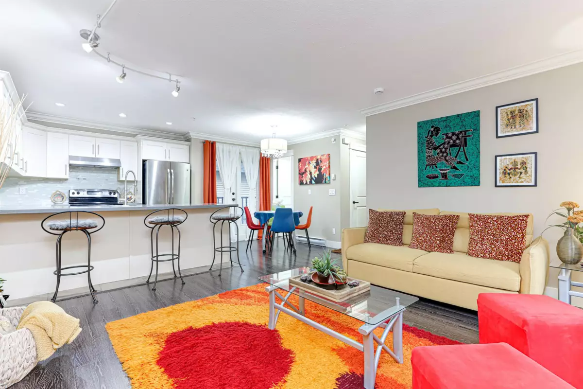 Kitchen Photo of 5 305 Jardine Street, New Westminster, BC