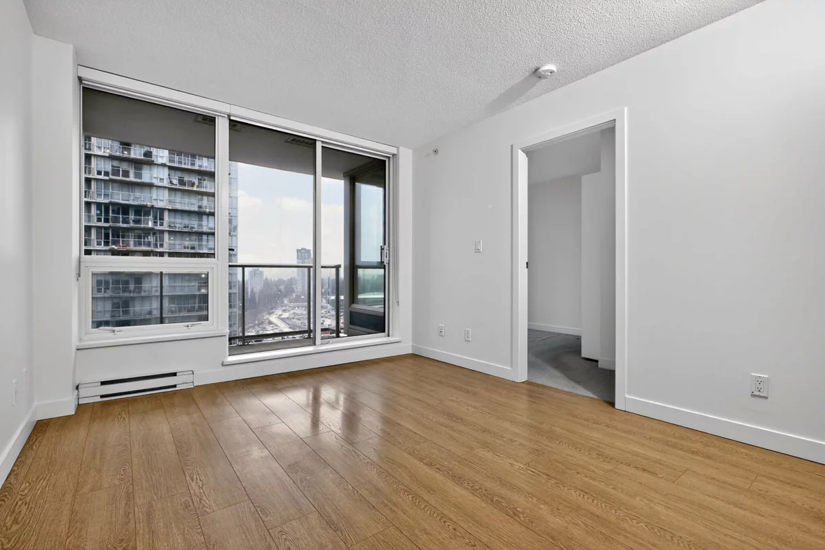 Living Room Photo of 3008 13696 100 Avenue, Surrey, BC