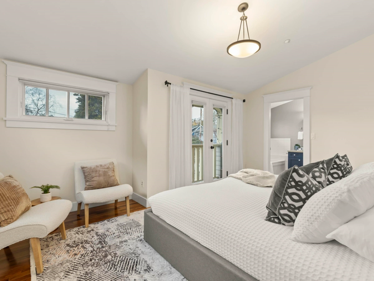 Outdoor Patio Photo of 3540 W 5th Avenue, Vancouver, BC