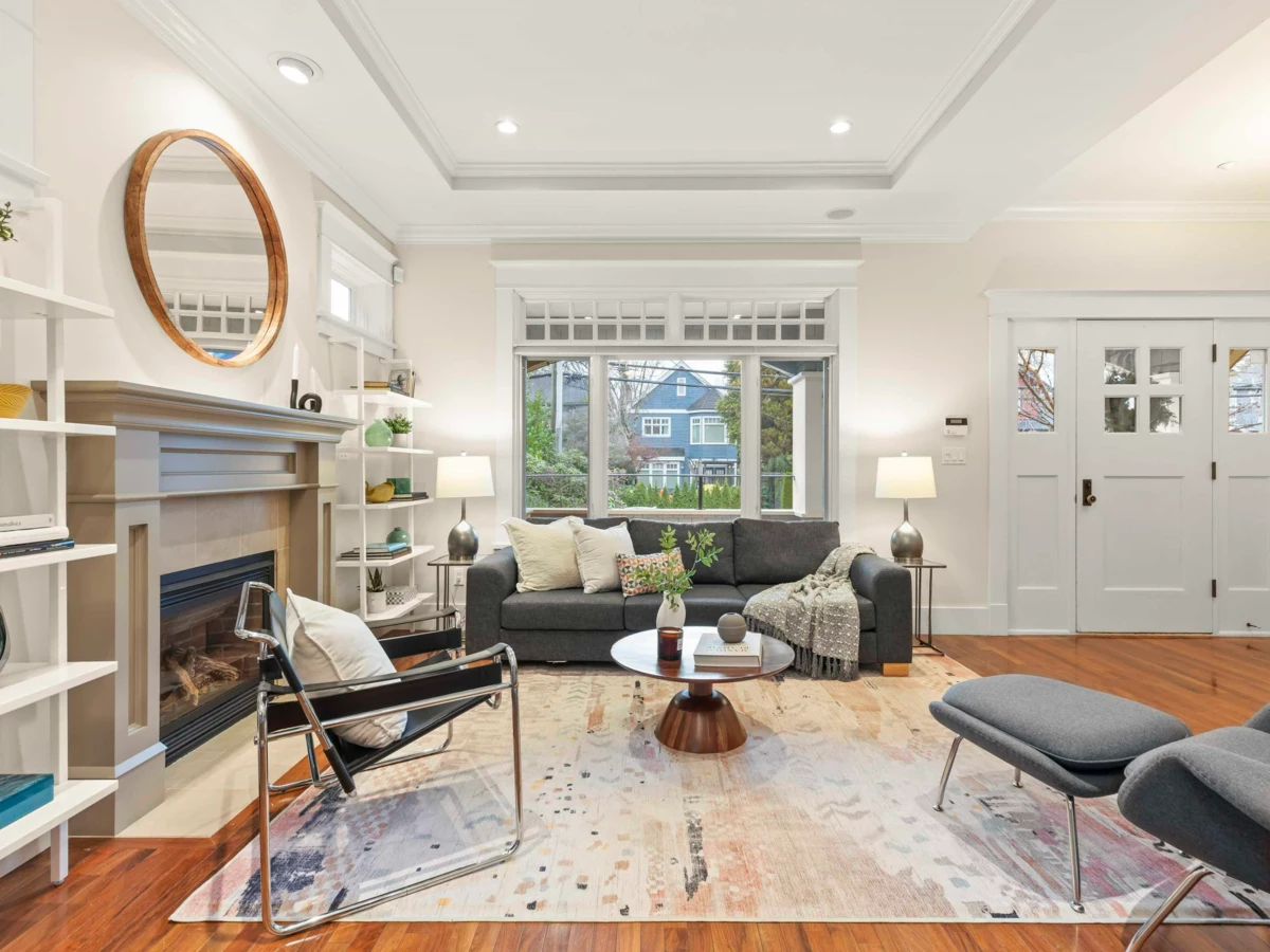 Primary Bathroom Photo of 3540 W 5th Avenue, Vancouver, BC