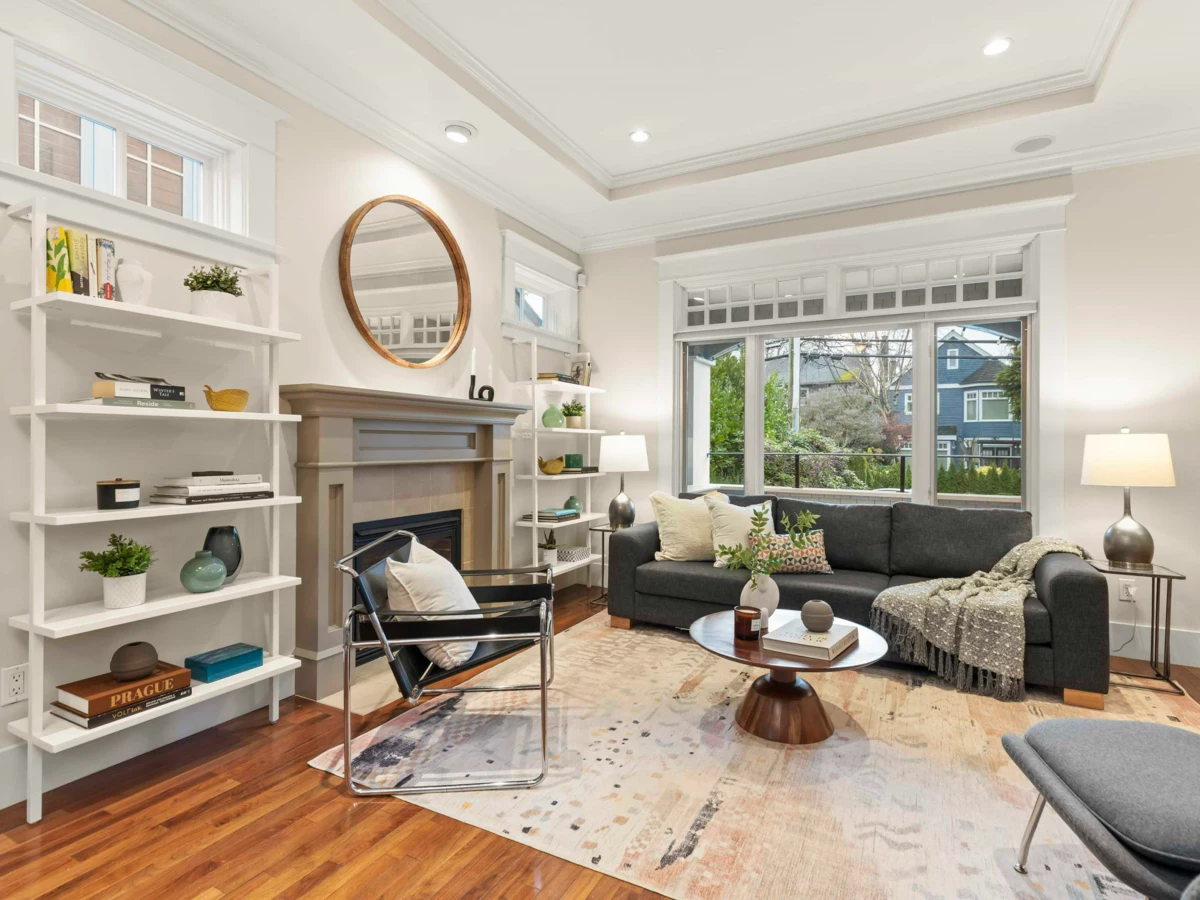 Walk-In Closet Photo of 3540 W 5th Avenue, Vancouver, BC