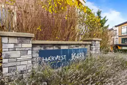 201 16488 64 Avenue, Surrey, BC, Surrey — Townhouse for sale