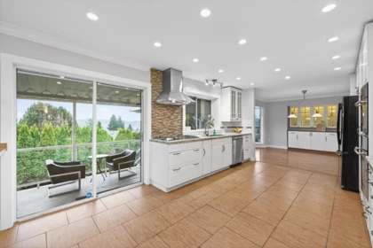 Breakfast Nook Photo of 2562 Fuchsia Place, Coquitlam, BC