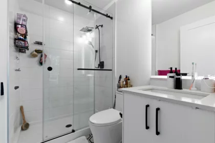 Walk-In Closet Photo of 311 20286 72b Avenue, Langley, BC