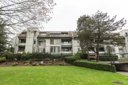 109 2925 Glen Drive, Coquitlam, BC, Coquitlam — Apartment/Condo for sale