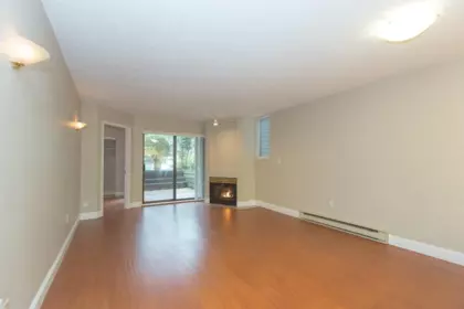 109 2925 Glen Drive, Coquitlam, BC, Coquitlam — Apartment/Condo for sale