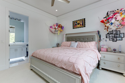 Garden / Landscaping Photo of 5920 181 Street, Surrey, BC