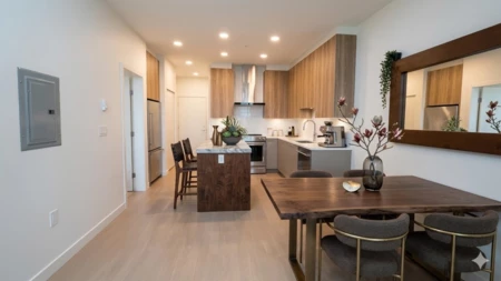 614 7599 15th Street, Burnaby, BC