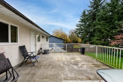 Garden / Landscaping Photo of 18340 63a Avenue, Surrey, BC