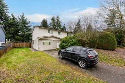 Living Room Photo of 18340 63a Avenue, Surrey, BC