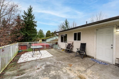 Swimming Pool Photo of 18340 63a Avenue, Surrey, BC