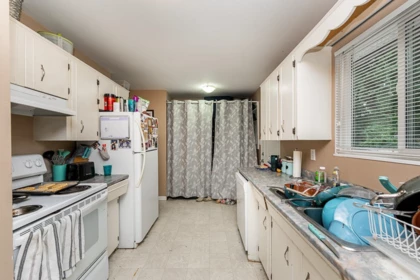 Walk-In Closet Photo of 18340 63a Avenue, Surrey, BC