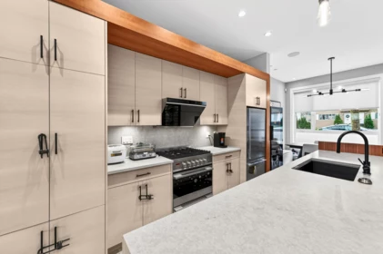 Kitchen Photo of 969 W 18th Avenue, Vancouver, BC