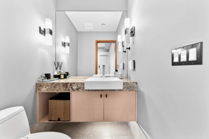 Powder Room Photo of 969 W 18th Avenue, Vancouver, BC