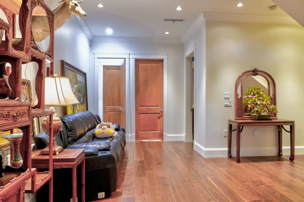 Hallway Photo of 2237 W 37th Avenue, Vancouver, BC