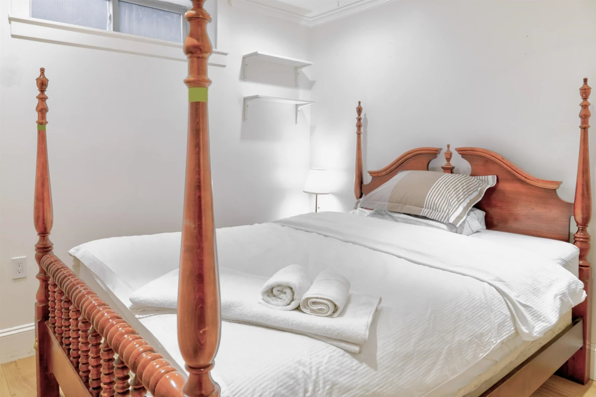 Hot Tub / Spa Photo of 2237 W 37th Avenue, Vancouver, BC