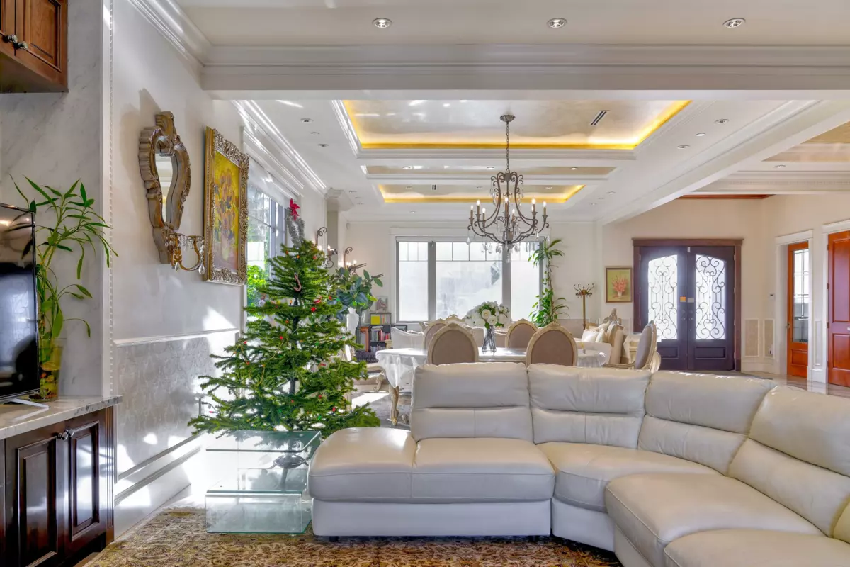 Living Room Photo of 2237 W 37th Avenue, Vancouver, BC