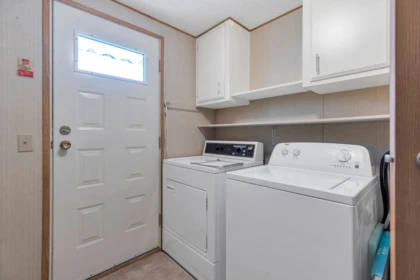 Walk-In Closet Photo of 105 2062 King George Highway, Surrey, BC