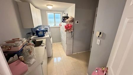 Kitchen Island Photo of 3638 Kilby Court, Richmond, BC