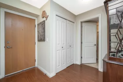 Office / Den Photo of 412 8717 160 Street, Surrey, BC
