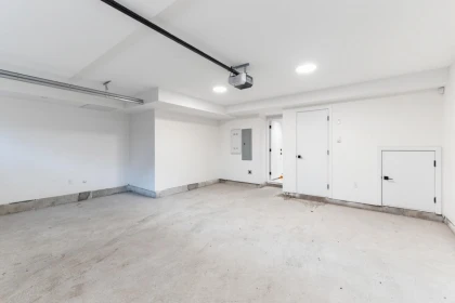 Mudroom Photo of 18 10233 No. 2 Road, Richmond, BC