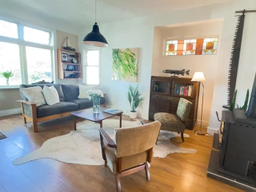 Breakfast Nook Photo of 3336 E Georgia Street, Vancouver, BC
