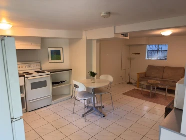 Office / Den Photo of 3336 E Georgia Street, Vancouver, BC