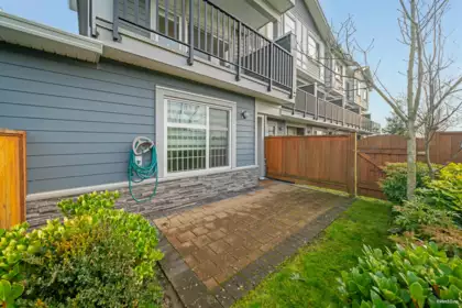 Backyard Photo of 15 9560 Alexandra Road, Richmond, BC