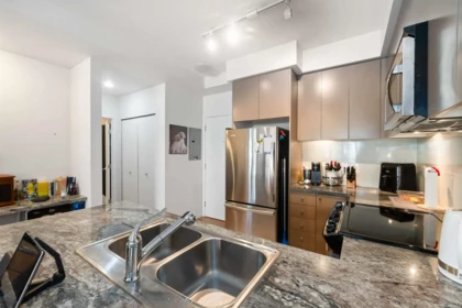 Primary Bathroom Photo of 414 6440 194 Street, Surrey, BC