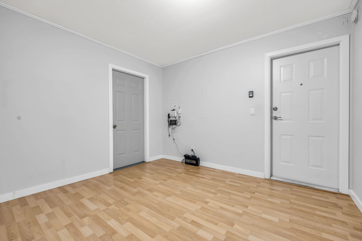 Front Yard Photo of 4 7179 201 Street, Langley, BC