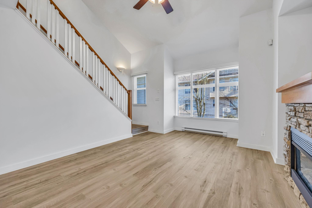 Powder Room Photo of 4 7179 201 Street, Langley, BC