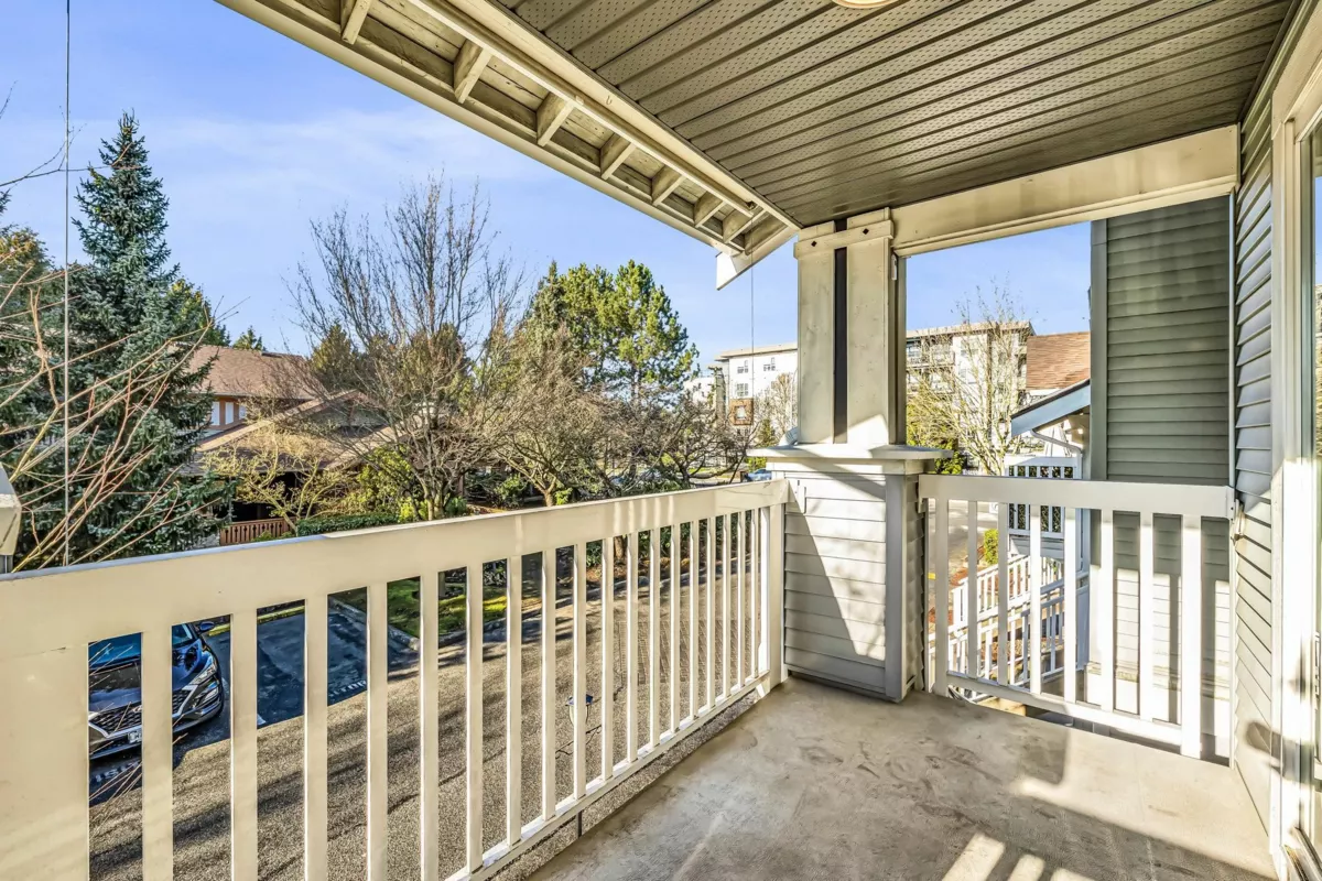 Walk-In Closet Photo of 4 7179 201 Street, Langley, BC