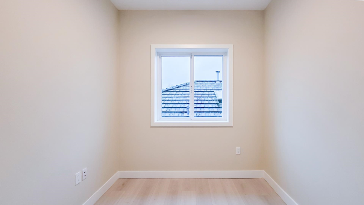 Guest Bathroom Photo of 3431 E 23rd Avenue, Vancouver, BC