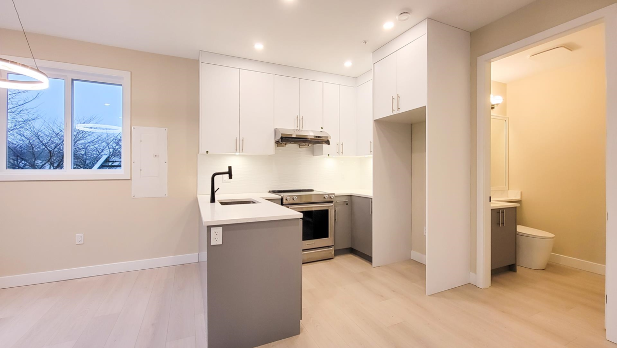 Kitchen Island Photo of 3431 E 23rd Avenue, Vancouver, BC