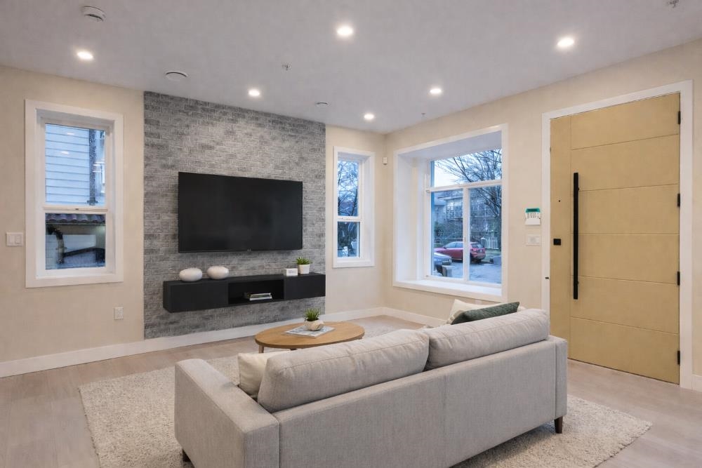 Living Room Photo of 3431 E 23rd Avenue, Vancouver, BC