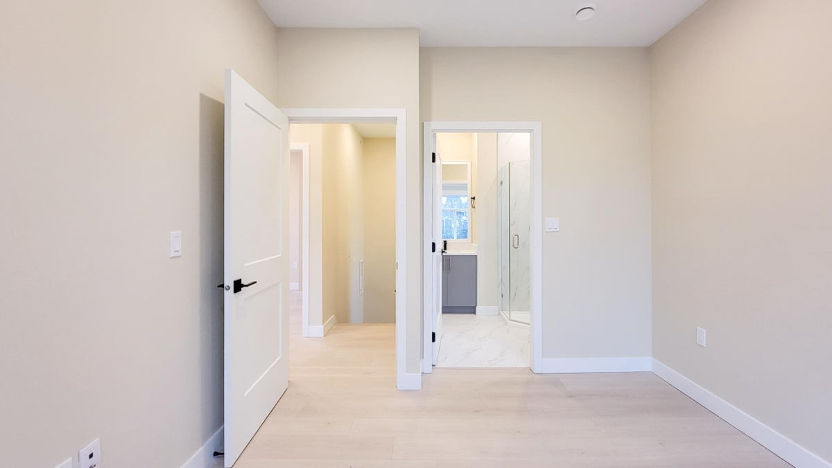 Walk-In Closet Photo of 3431 E 23rd Avenue, Vancouver, BC