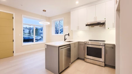 Breakfast Nook Photo of 3431 E 23rd Avenue, Vancouver, BC