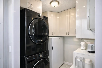 Basement Recreation Room Photo of 55 9955 140 Street, Surrey, BC
