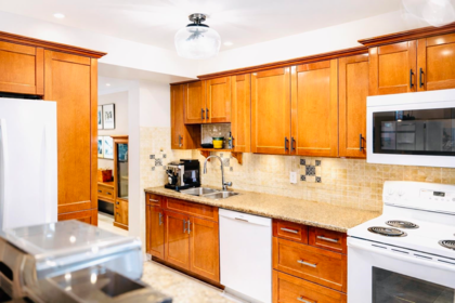 Breakfast Nook Photo of 55 9955 140 Street, Surrey, BC