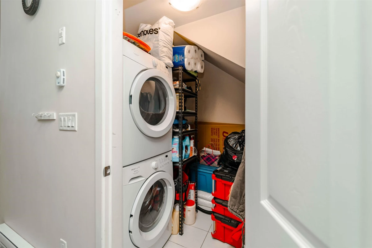 Aerial View of 216 32083 Hillcrest Avenue, Abbotsford, BC