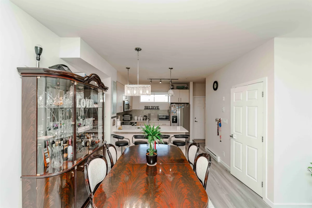 Bedroom 4 Photo of 216 32083 Hillcrest Avenue, Abbotsford, BC