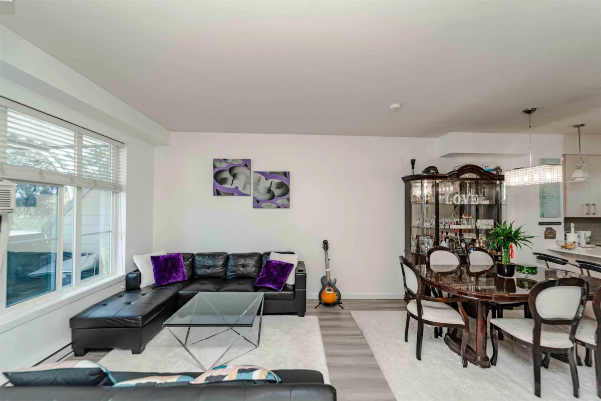 Dining Area Photo of 216 32083 Hillcrest Avenue, Abbotsford, BC