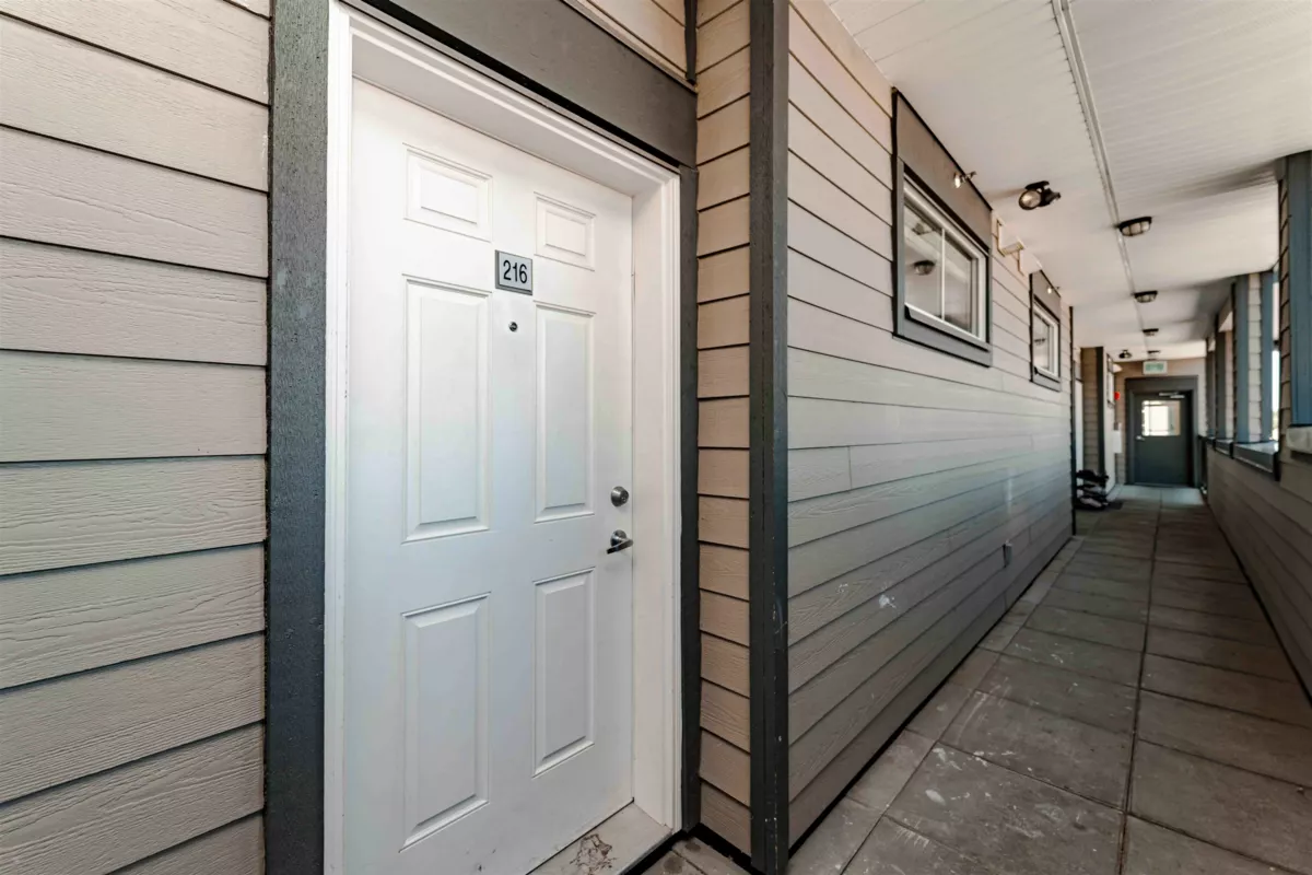 Exterior Rear Photo of 216 32083 Hillcrest Avenue, Abbotsford, BC