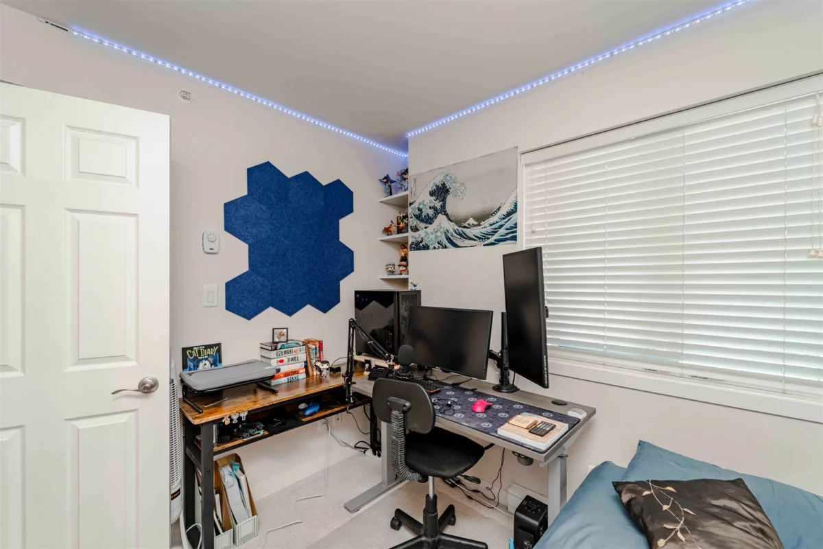 Outdoor Patio Photo of 216 32083 Hillcrest Avenue, Abbotsford, BC