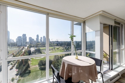 1603 10777 University Drive, Surrey, BC
